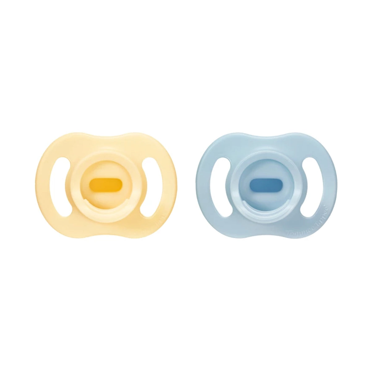 Tommee Tippee Closer To Nature Ultra Light Silicone Soother, 0-6 Months, 2-Pack, Lightweight Orthodontic Pacifier for Newborns and Infants